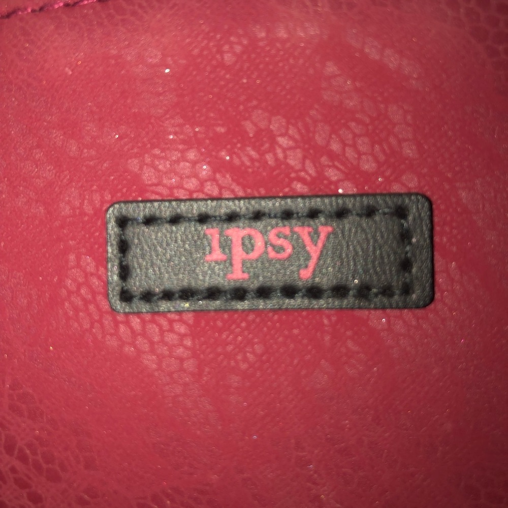 IPSY GLAM BAG